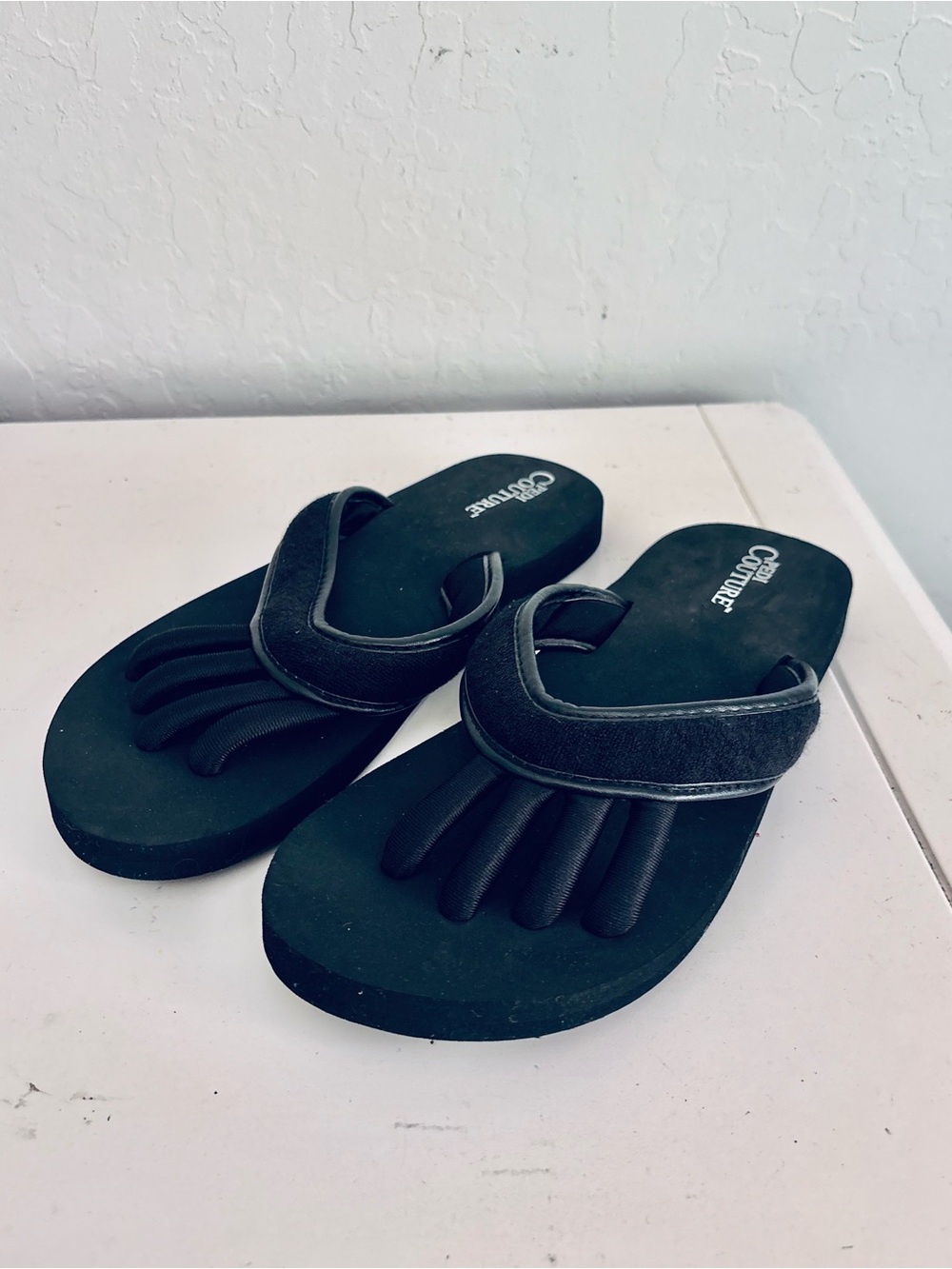 Pedi Couture Pedicure Sandals with Built In Toe Separators, Black, Sz 9